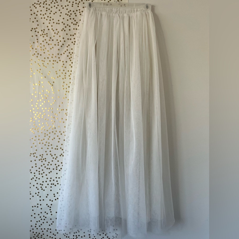 White Maxi Tulle Skirt - Elegant Layered Women's Skirt